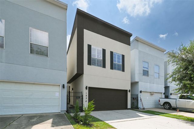 1834 Woodvine Drive, Houston, TX 77055