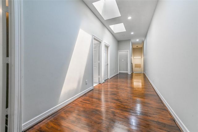 1834 Woodvine Drive, Houston, TX 77055