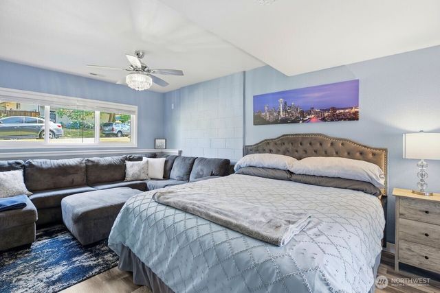 13305 115th Avenue NE, Kirkland, WA 98034