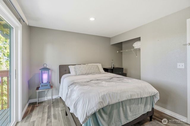 13305 115th Avenue NE, Kirkland, WA 98034