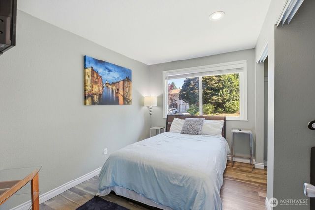 13305 115th Avenue NE, Kirkland, WA 98034