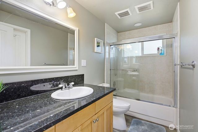 13305 115th Avenue NE, Kirkland, WA 98034