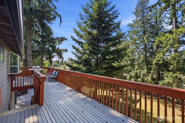 13305 115th Avenue NE, Kirkland, WA 98034