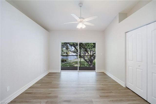 300 Diamond CIR 308, Naples, FL 34110