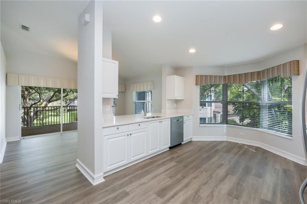 300 Diamond CIR 308, NAPLES, FL 34110 — photo 5