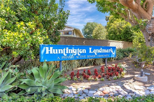 8566 19-G Van Ness Court, Huntington Beach, CA 92646