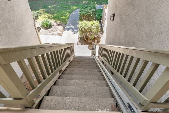 8566 19-G Van Ness Court, Huntington Beach, CA 92646
