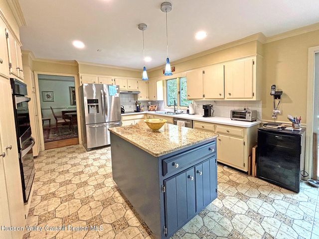 24 Ryan Drive, West Hurley, NY 12491