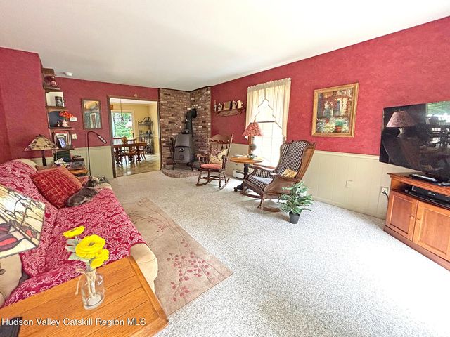 24 Ryan Drive, West Hurley, NY 12491