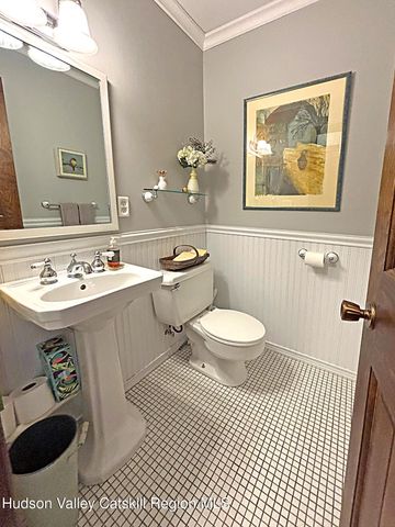 24 Ryan Drive, West Hurley, NY 12491