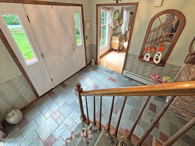24 Ryan Drive, West Hurley, NY 12491