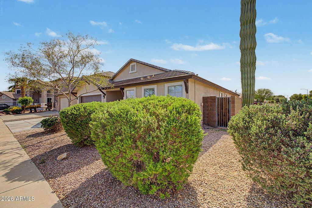 1810 S 173RD Drive, Goodyear, AZ 85338 — photo 3
