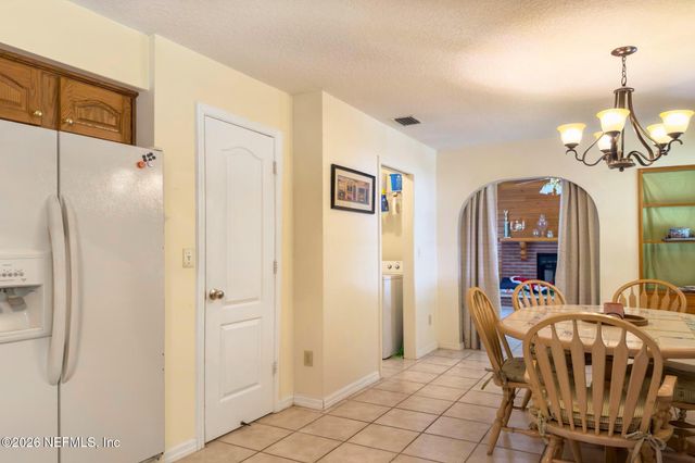 542106 LEM TURNER Road, Callahan, FL 32011