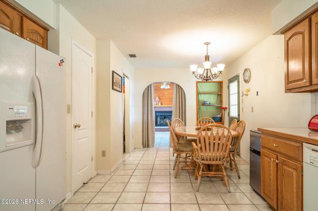 542106 LEM TURNER Road, Callahan, FL 32011