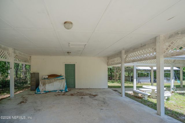 542106 LEM TURNER Road, Callahan, FL 32011
