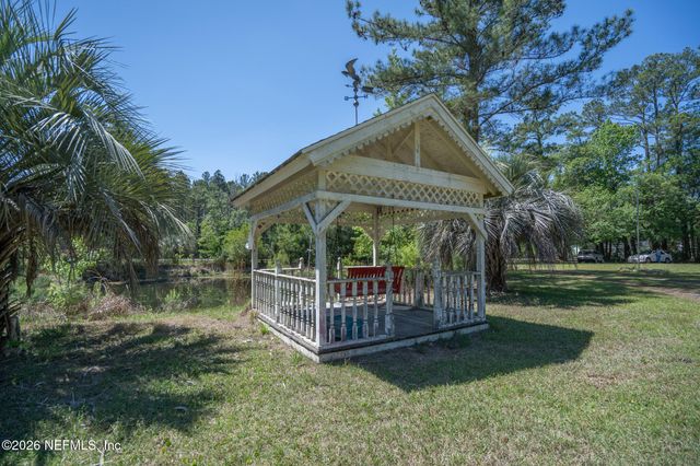 542106 LEM TURNER Road, Callahan, FL 32011