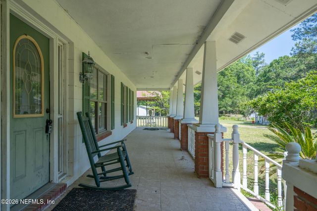 542106 LEM TURNER Road, Callahan, FL 32011