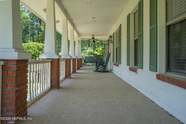 542106 LEM TURNER Road, Callahan, FL 32011