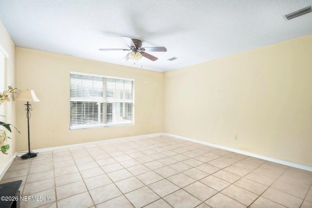 542106 LEM TURNER Road, Callahan, FL 32011