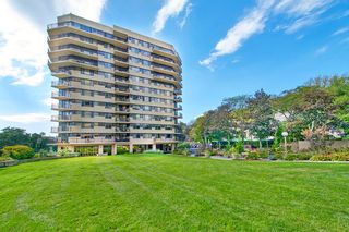 25 Rockledge Avenue 402, White Plains, NY 10601