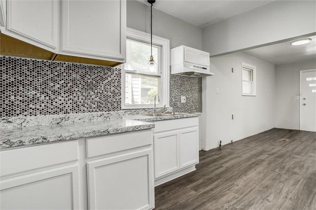 3222 E 28th Street, Kansas City, MO 64128