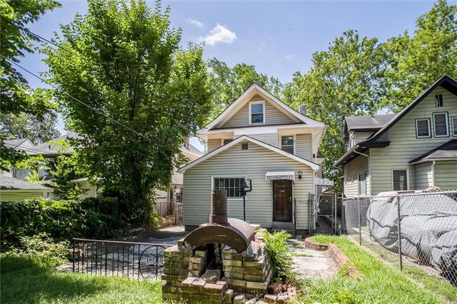3222 E 28th Street, Kansas City, MO 64128