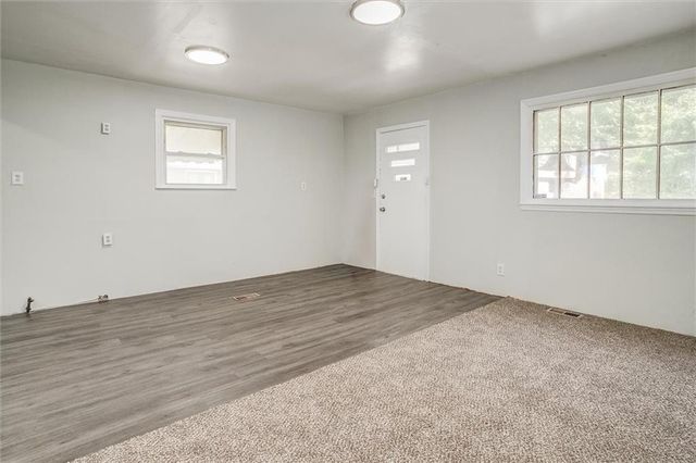 3222 E 28th Street, Kansas City, MO 64128