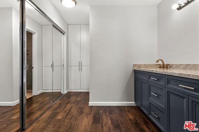 7742 Redlands Street D1046, Los Angeles, CA 90293