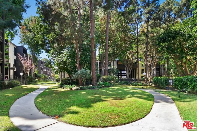 7742 Redlands Street D1046, Los Angeles, CA 90293