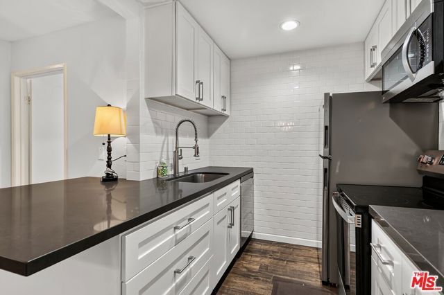 7742 Redlands Street D1046, Los Angeles, CA 90293