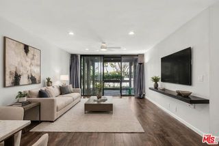 7742 Redlands Street D1046, Los Angeles, CA 90293
