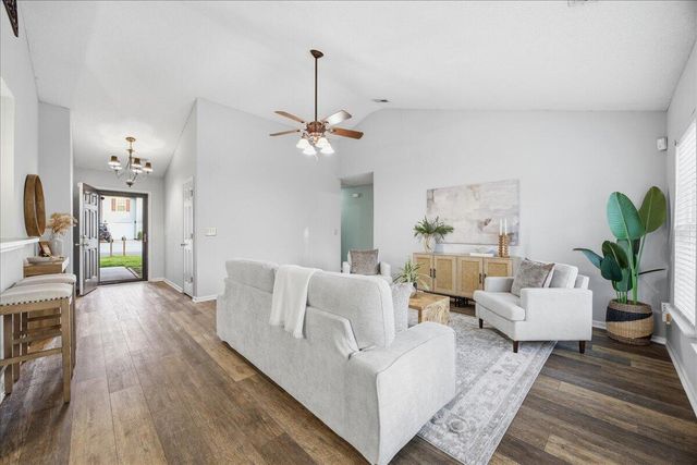 211 Border Road, Goose Creek, SC 29445