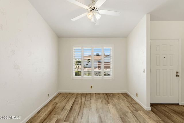 24821 N 41ST Avenue, Glendale, AZ 85310