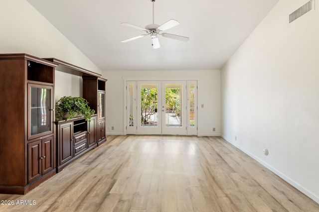 24821 N 41ST Avenue, Glendale, AZ 85310