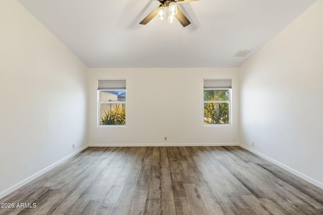 24821 N 41ST Avenue, Glendale, AZ 85310