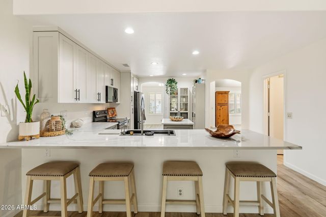 24821 N 41ST Avenue, Glendale, AZ 85310