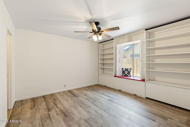 24821 N 41ST Avenue, Glendale, AZ 85310