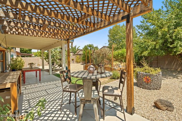24821 N 41ST Avenue, Glendale, AZ 85310