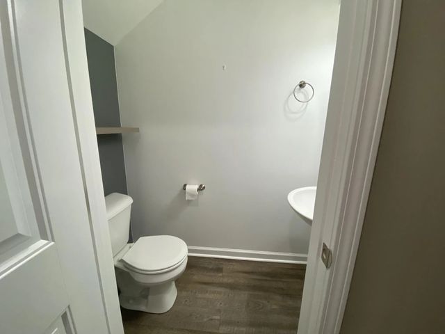 135 Country Ln Unit 702, Clarksville, TN 37043
