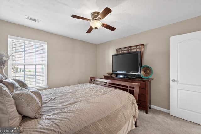 4376 Beaver Pond Court, Loganville, GA 30052