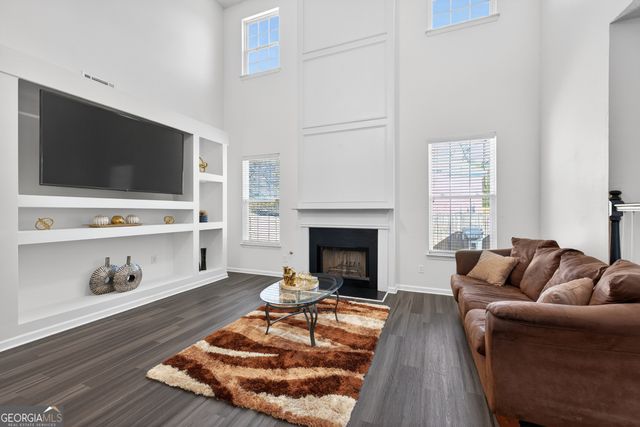 4376 Beaver Pond Court, Loganville, GA 30052