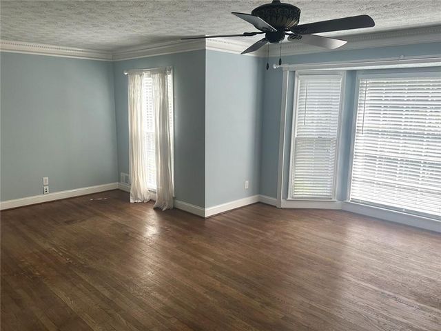 2473 Whispering Pines Drive SW, Grayson, GA 30017