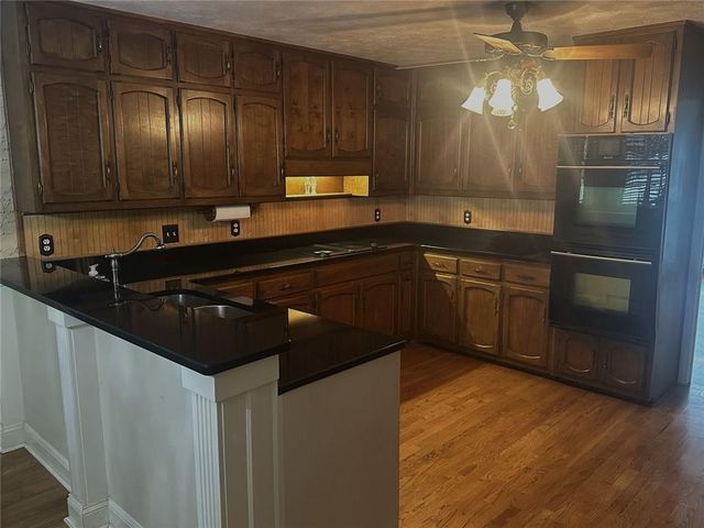 2473 Whispering Pines Drive SW, Grayson, GA 30017