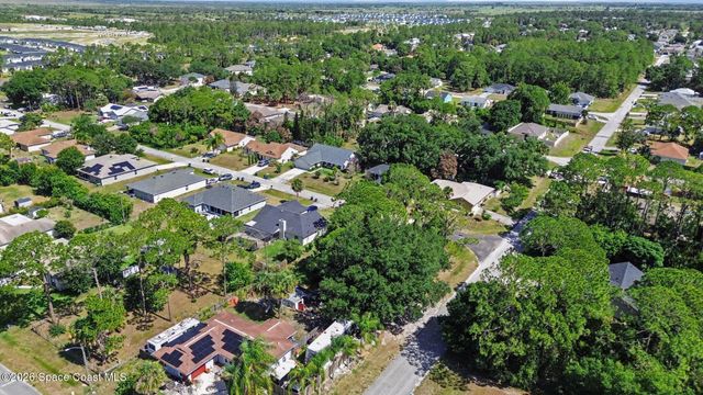 1806 Andover Street NW, Palm Bay, FL 32907