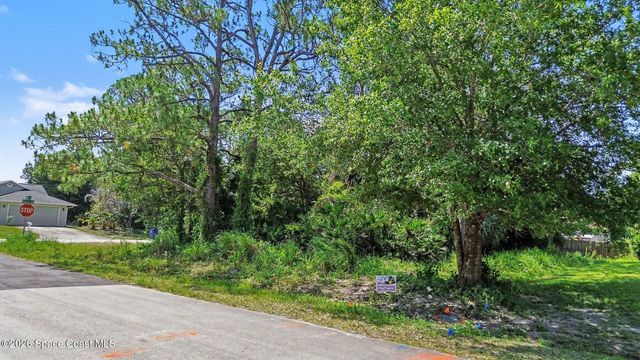 1806 Andover Street NW, Palm Bay, FL 32907