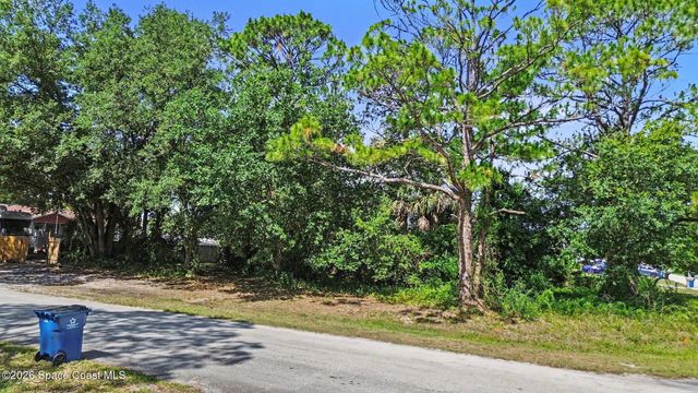 1806 Andover Street NW, Palm Bay, FL 32907