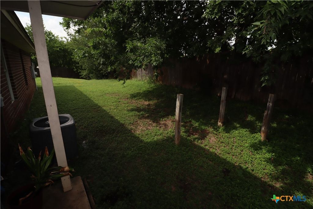 Image 19 of property listing at 3015 Cantabrian Drive, Killeen, TX 76542