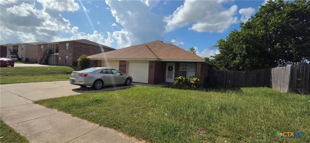 Image 2 of property listing at 3015 Cantabrian Drive, Killeen, TX 76542