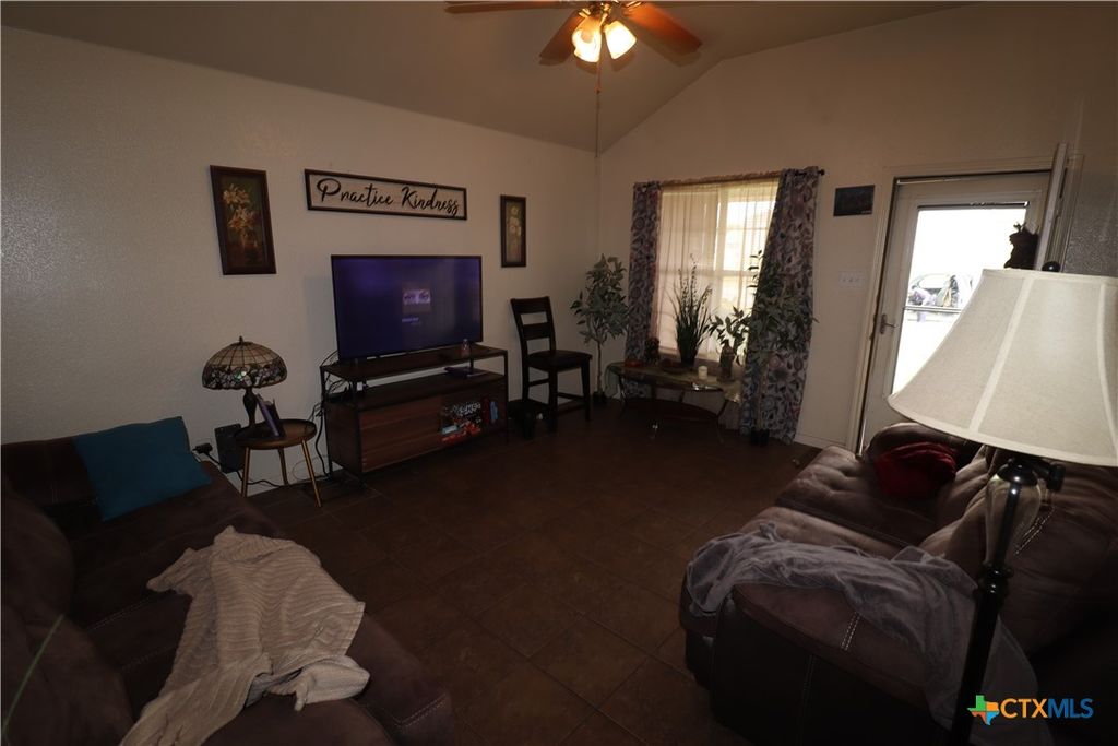 Image 22 of property listing at 3015 Cantabrian Drive, Killeen, TX 76542