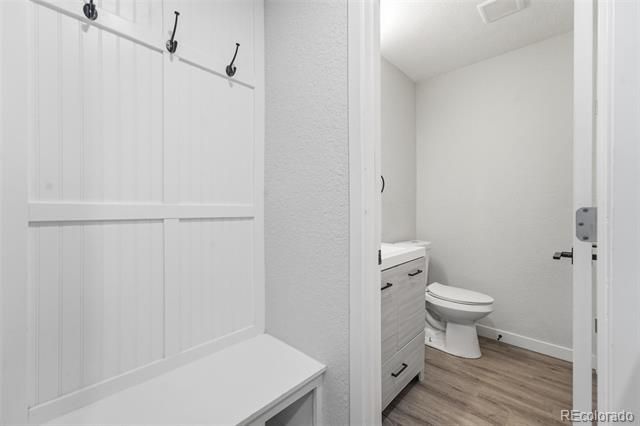 92 N Newark Street C, Aurora, CO 80012